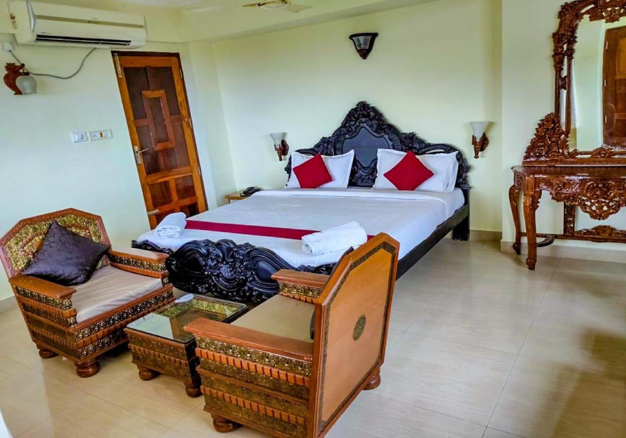 Ayurlaya Beach Retreat Kovalam Exterior foto