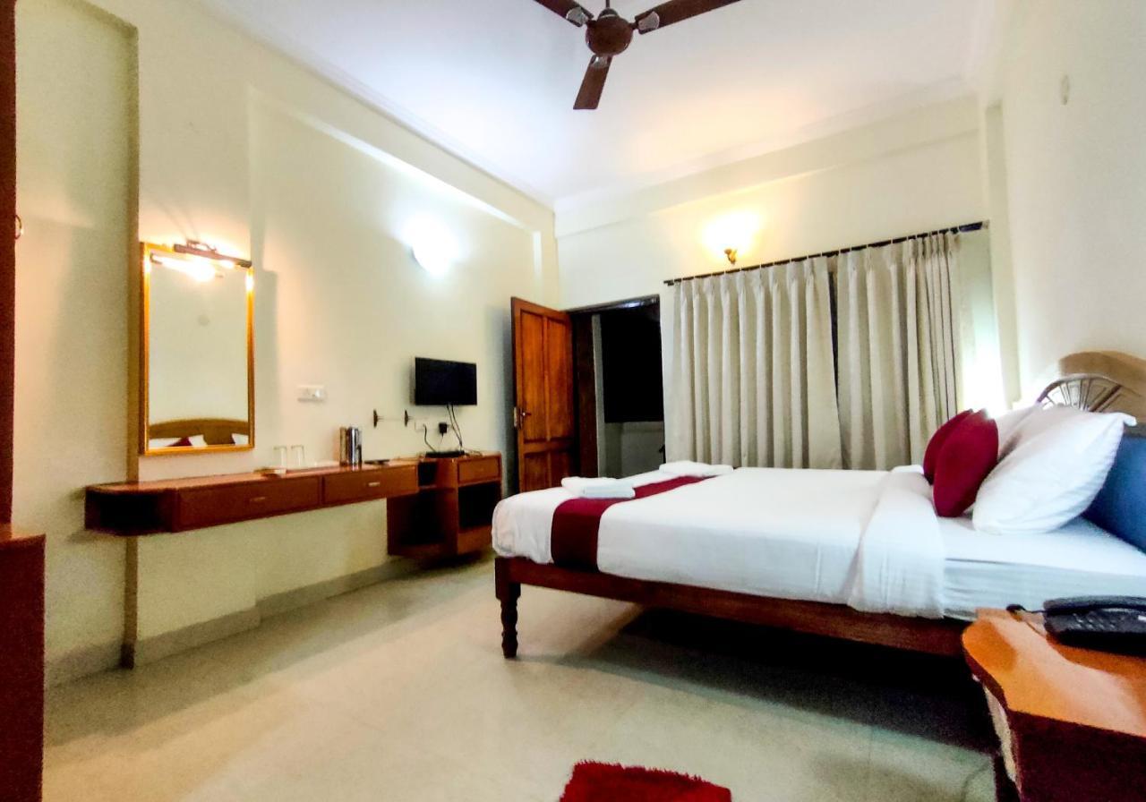 Ayurlaya Beach Retreat Kovalam Exterior foto